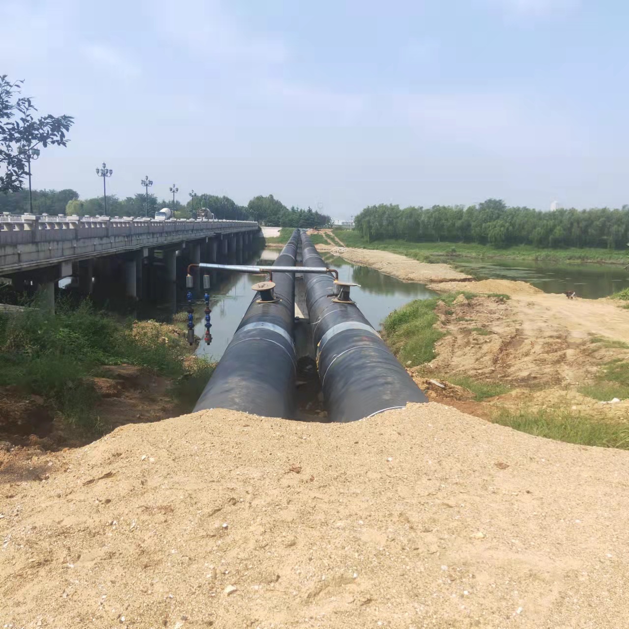 昆玉热力管道铁渣内部除垢输油管道清洗